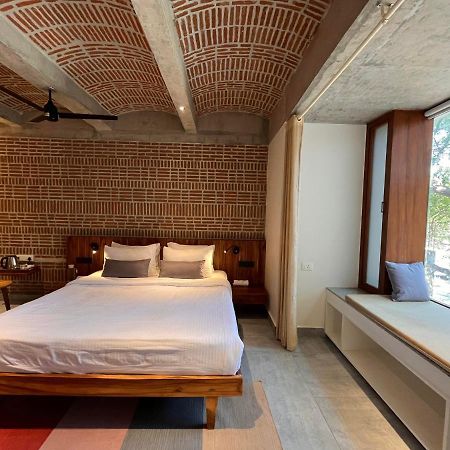 Ostel In Hostel Pondicherry Ngoại thất bức ảnh