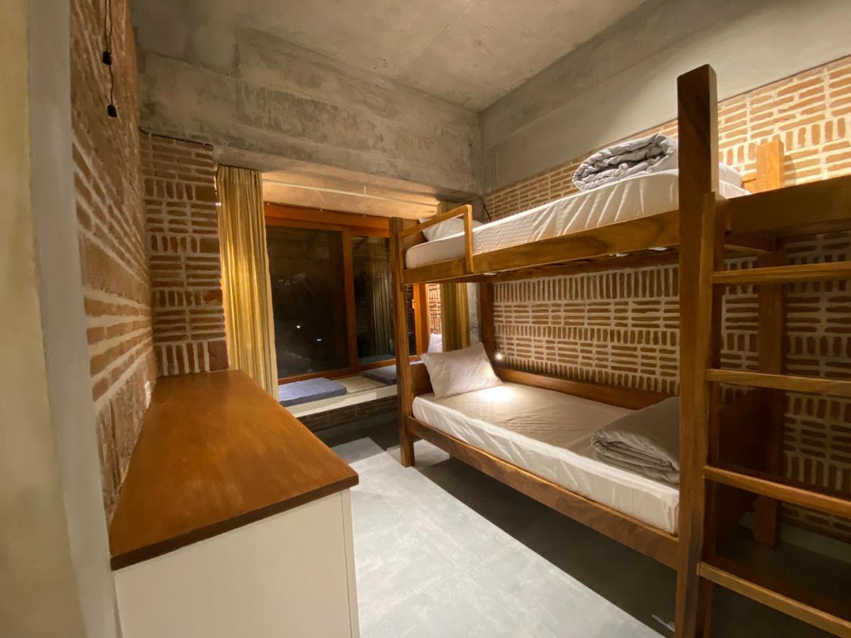 Ostel In Hostel Pondicherry Ngoại thất bức ảnh