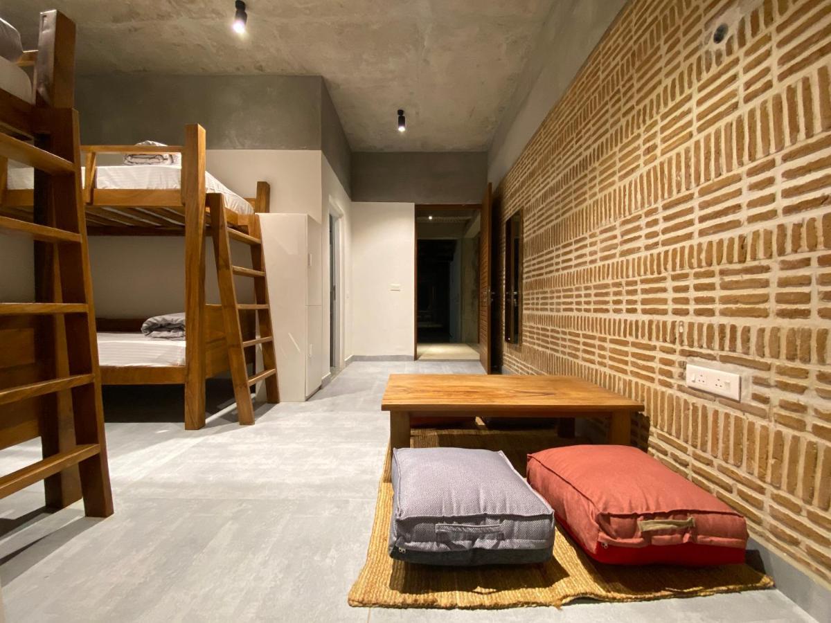 Ostel In Hostel Pondicherry Ngoại thất bức ảnh