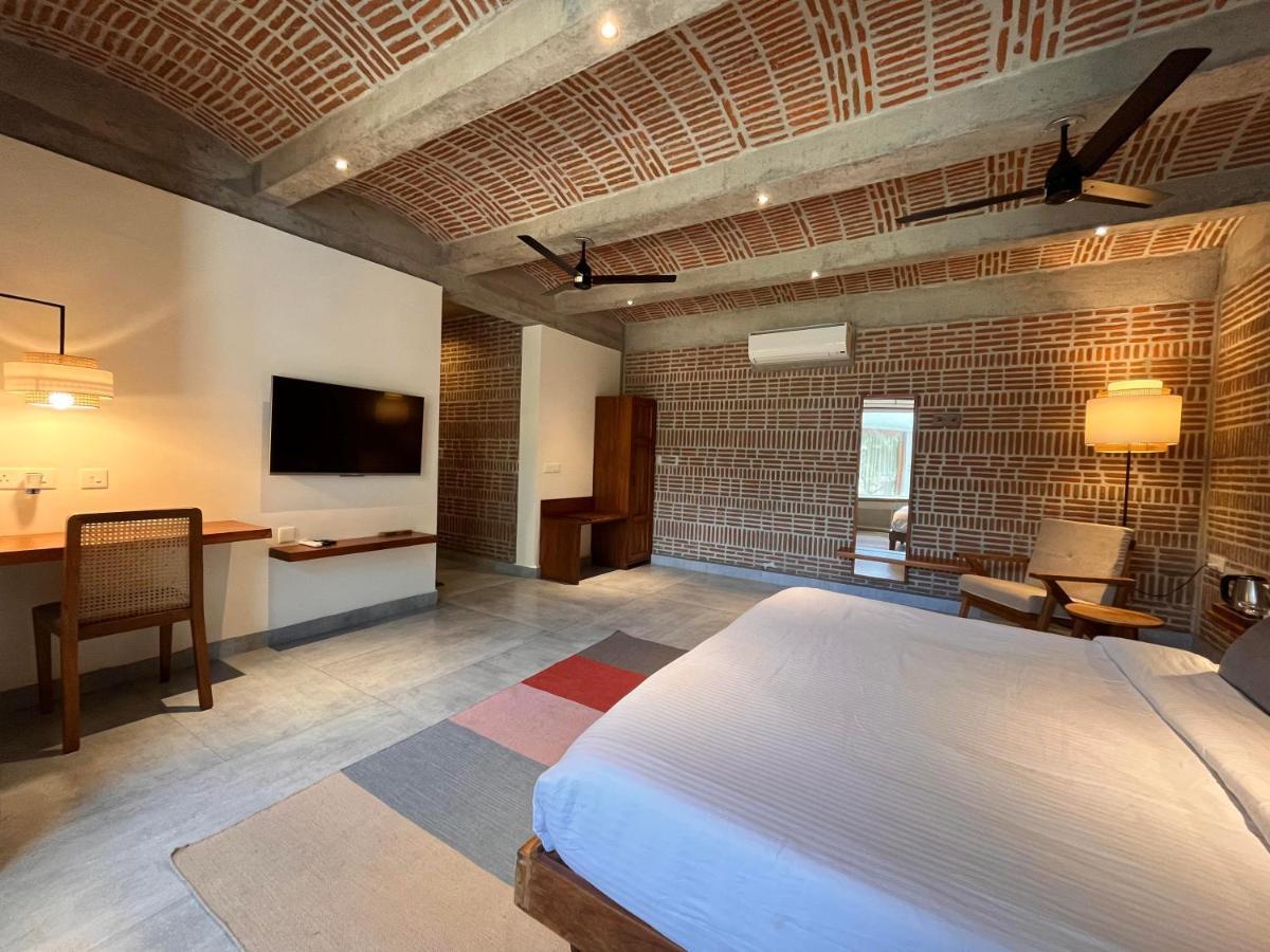 Ostel In Hostel Pondicherry Ngoại thất bức ảnh